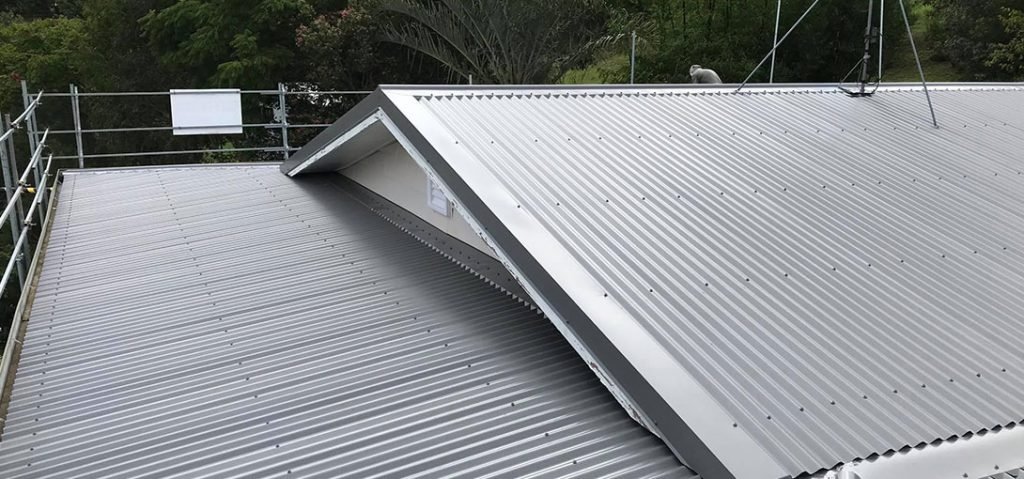 Three Benefits For Choosing A Colorbond Roofing Sunshine Coast Specialist Capricorn Roofing Sunshine Coast Metal-Roofing-Sunshine-Coast